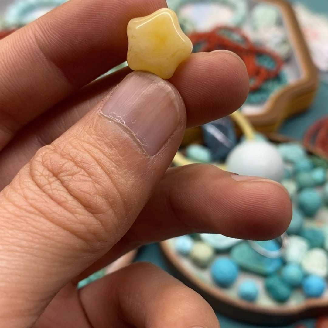 【闪购商品】琥珀裸石未镶嵌琥珀