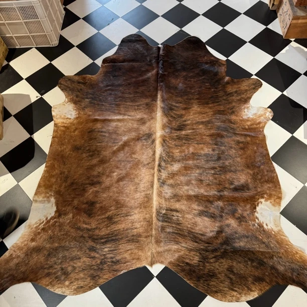 【本尼家】K2130 230x215cm专拍牛皮地毯家用轻奢