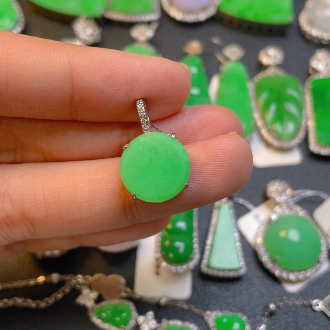 翡翠银S925镶嵌颈饰