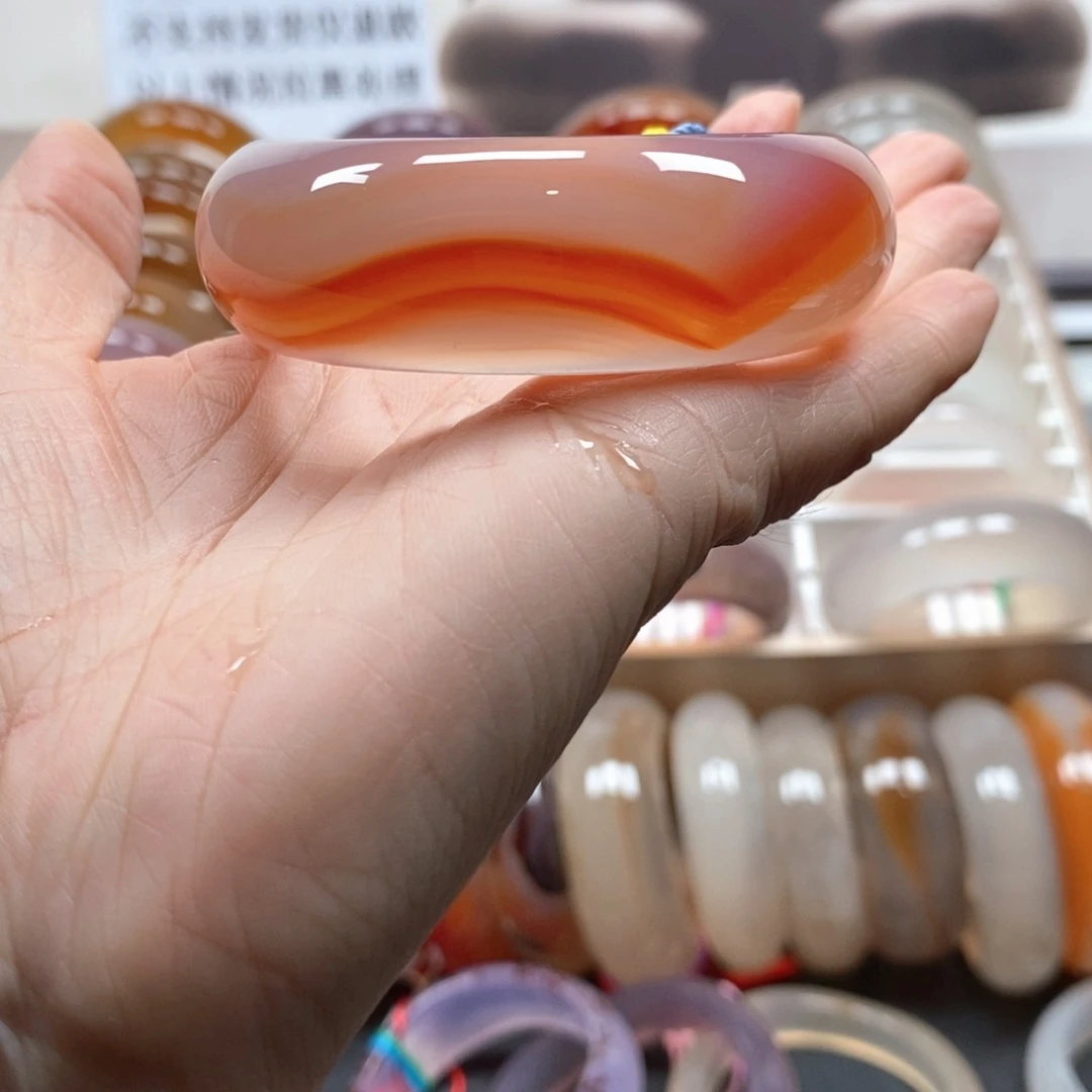 玛瑙/玉髓未镶嵌手镯