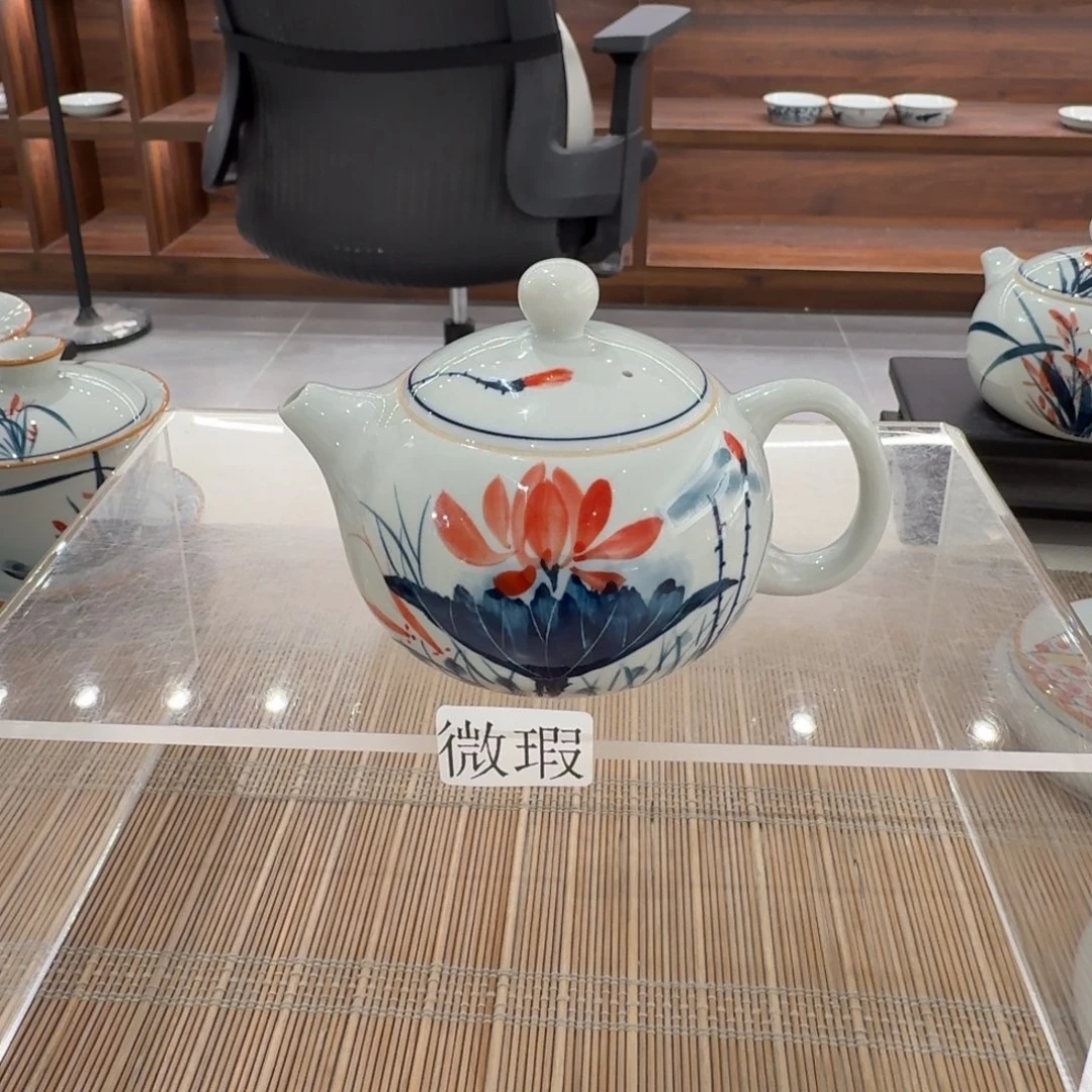 釉下手绘茶具微瑕