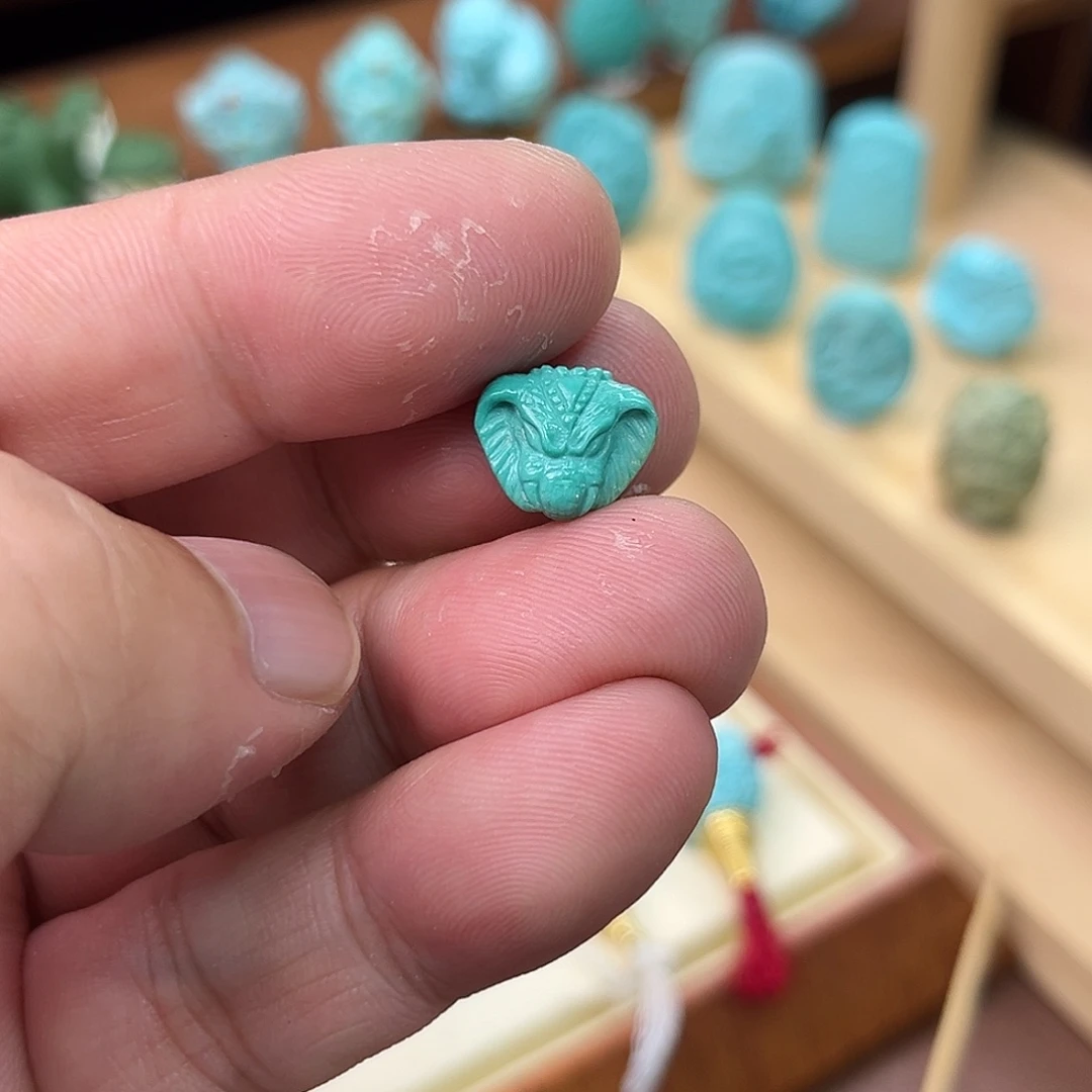 绿松石未镶嵌配饰