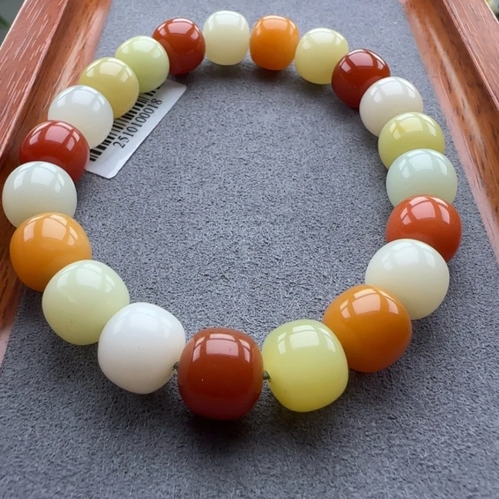 石英质玉未镶嵌配饰