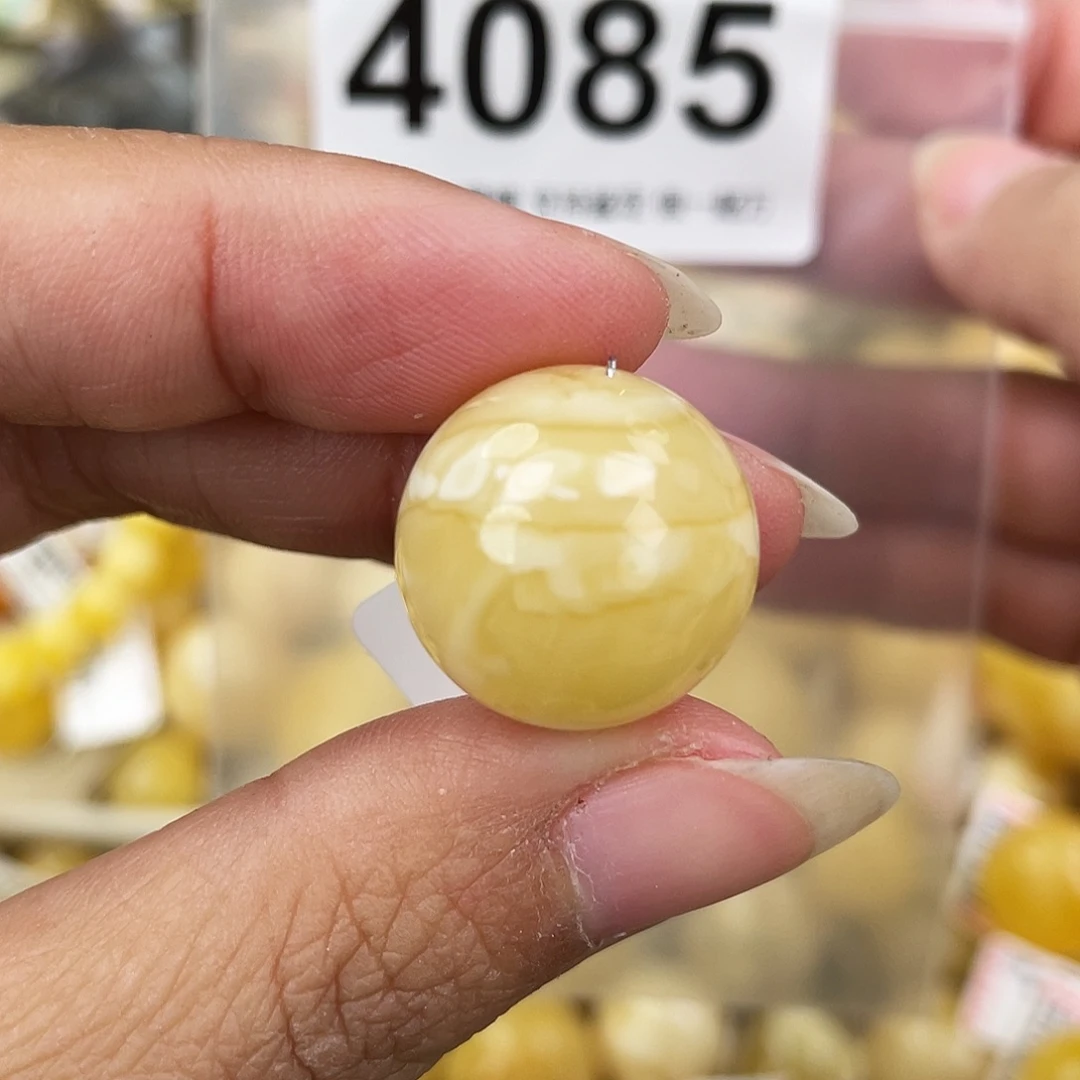 蜜蜡未镶嵌裸石18.5皮纹