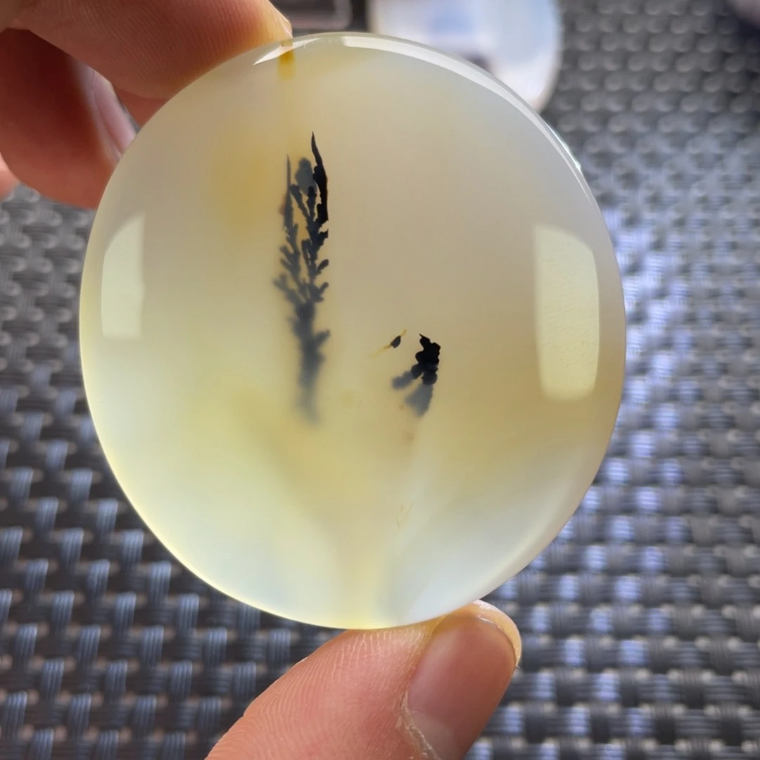 未镶嵌颈饰玛瑙/玉髓敏