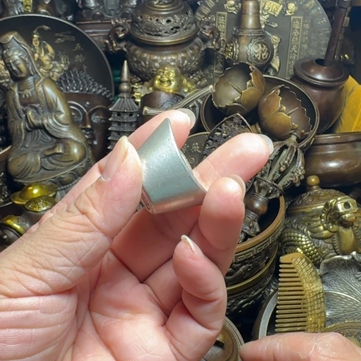 铜器摆件收收藏藏