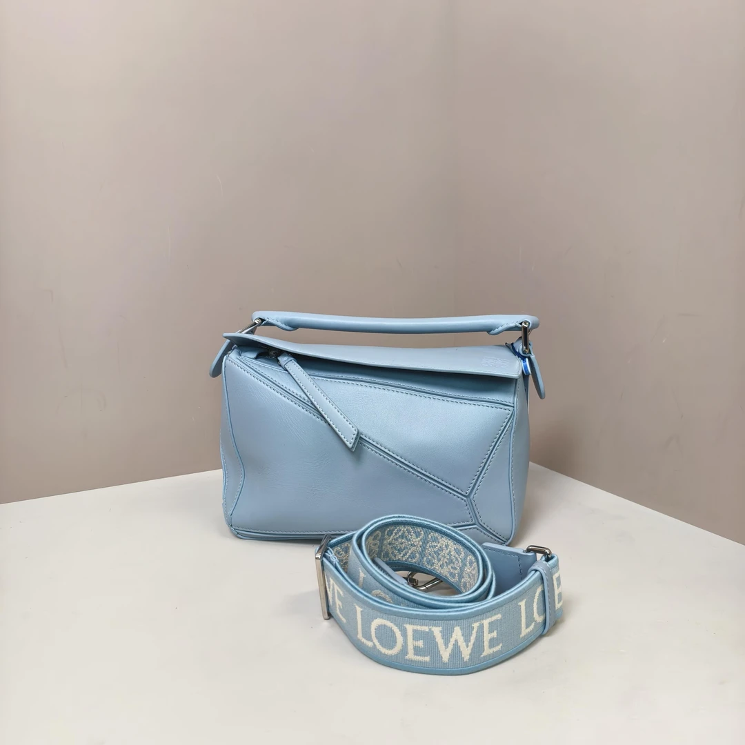LOEWE/罗意威 斜挎包 Puzzle  3q6485/2509