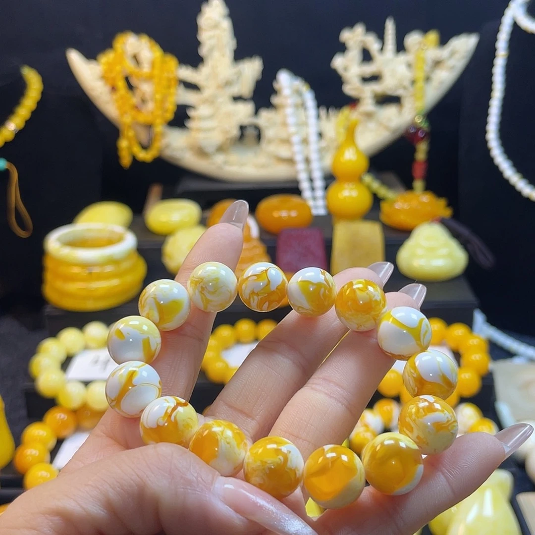 胡***旯溶洞要花款手串一条卡14