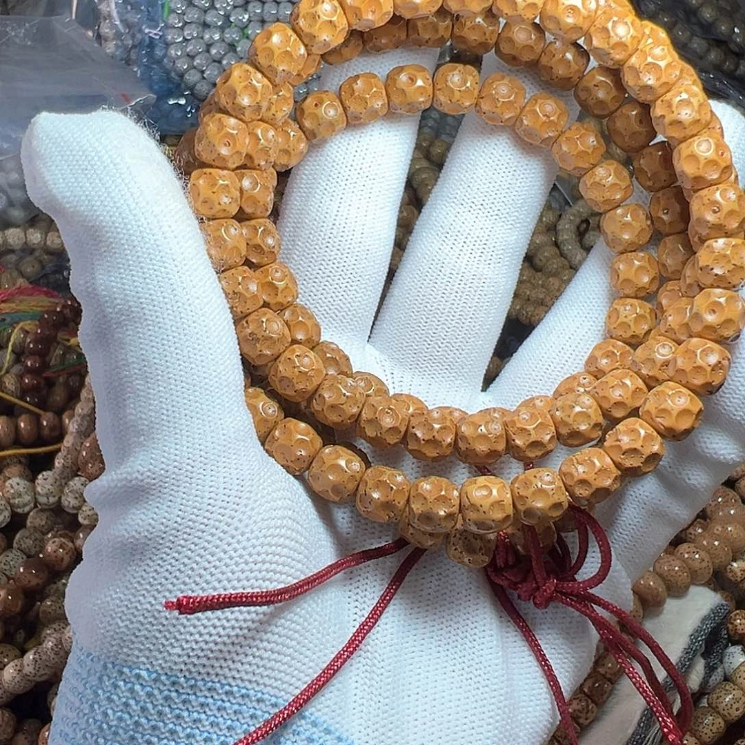 星月菩提手串狼**里星月菩提原生态