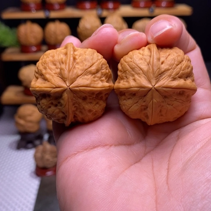 涛***哥核桃云铁寿桃四棱2号
