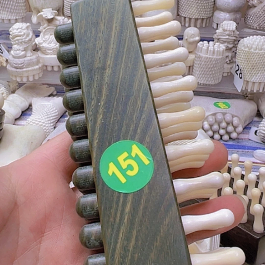 【闪购商品】砖雕鹿角木头特价微瑕处理