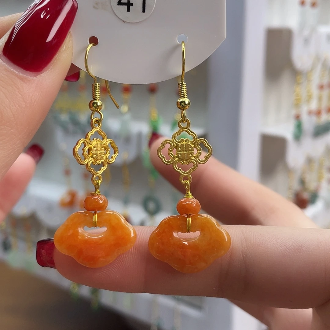 翡翠未镶嵌耳饰41