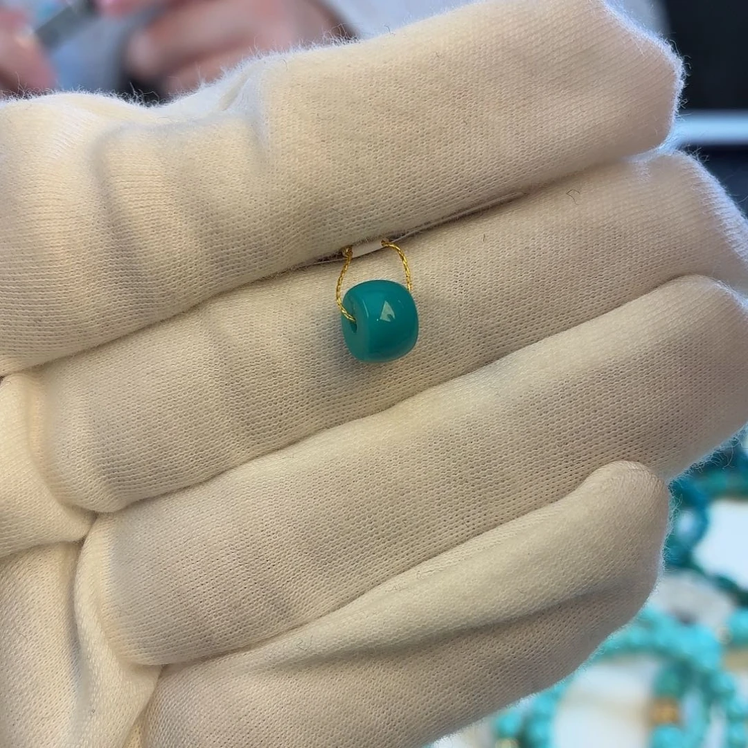 绿松石未镶嵌把件7.5mm