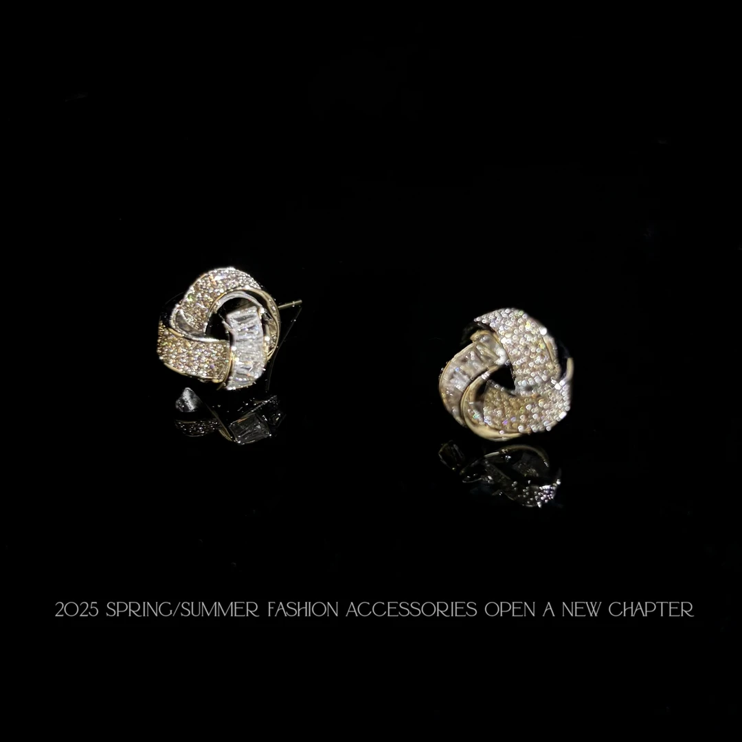 铜合金耳饰 镀白金 2025款C2750【银河沙】BOBAOLI 耳钉