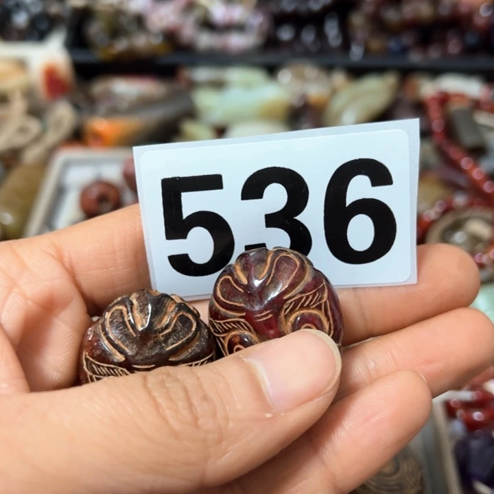 和田玉（糖玉）颈饰未镶嵌?****?