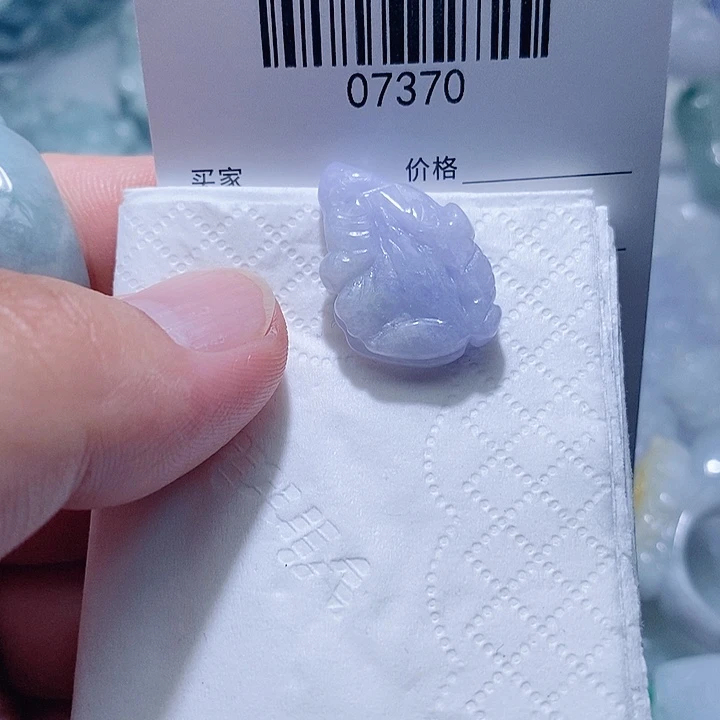 翡翠未镶嵌颈饰天光墟翡翠市场现金代购