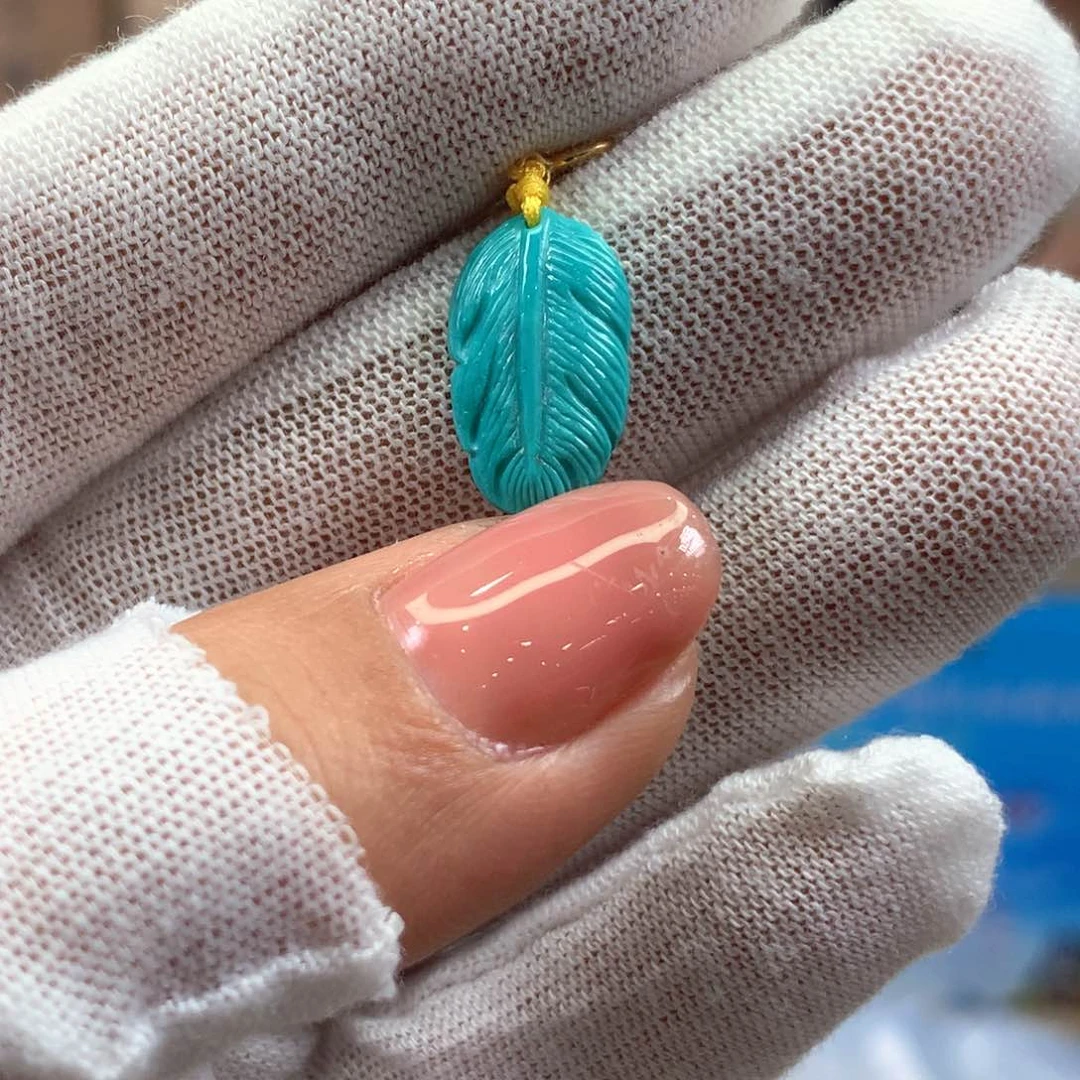 绿松石未镶嵌挂件