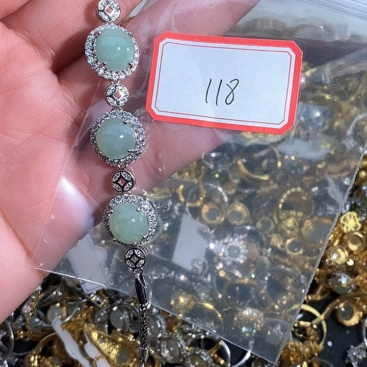 翡翠未镶嵌戒指118