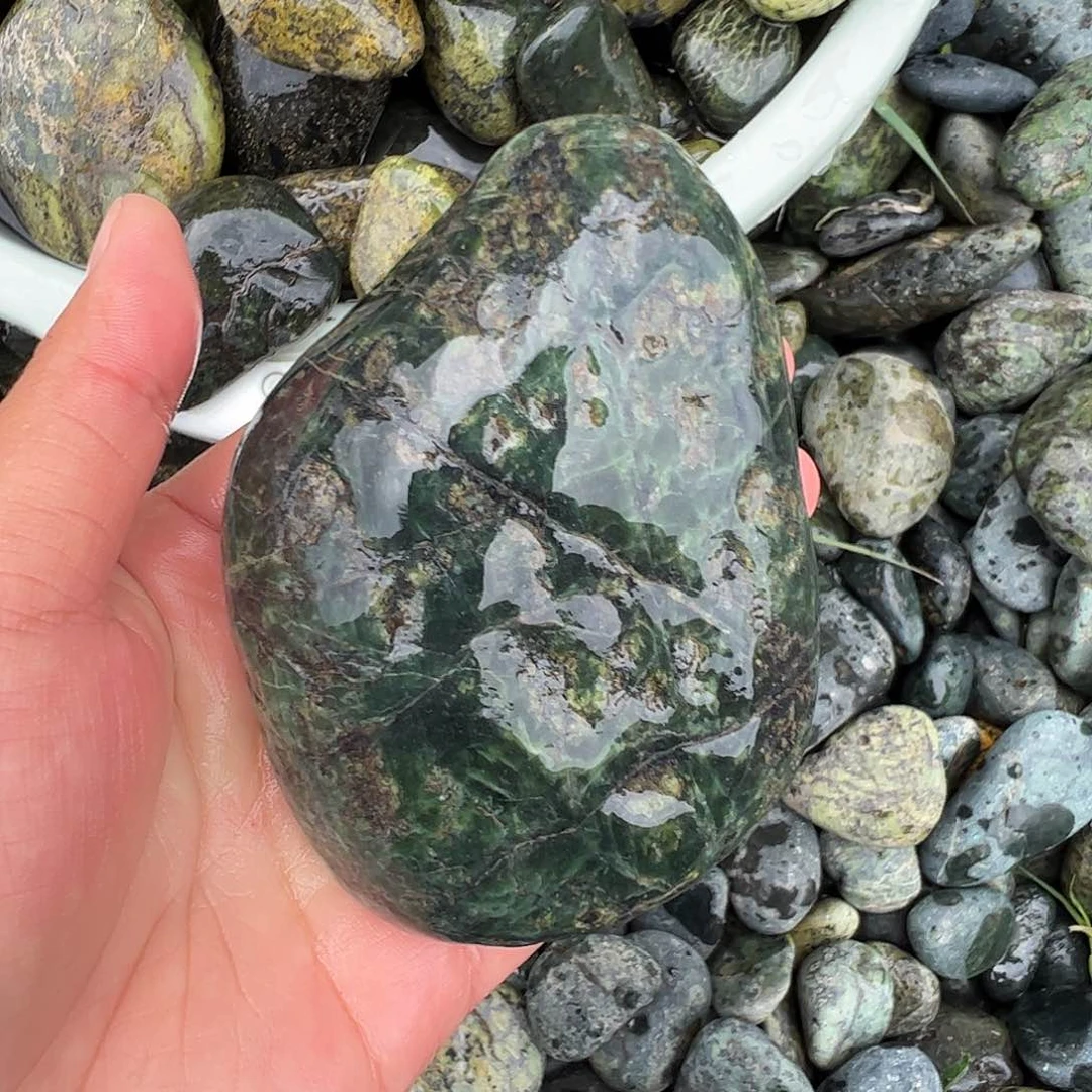 蛇纹石玉合金珠宝奇石嘣*