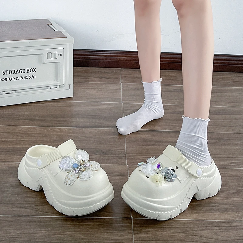 水钻花朵增高厚底踩屎感包头拖女2025春季新款diy休闲百搭洞洞鞋