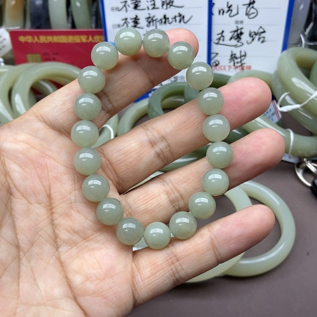 和田玉手串未镶嵌卡10