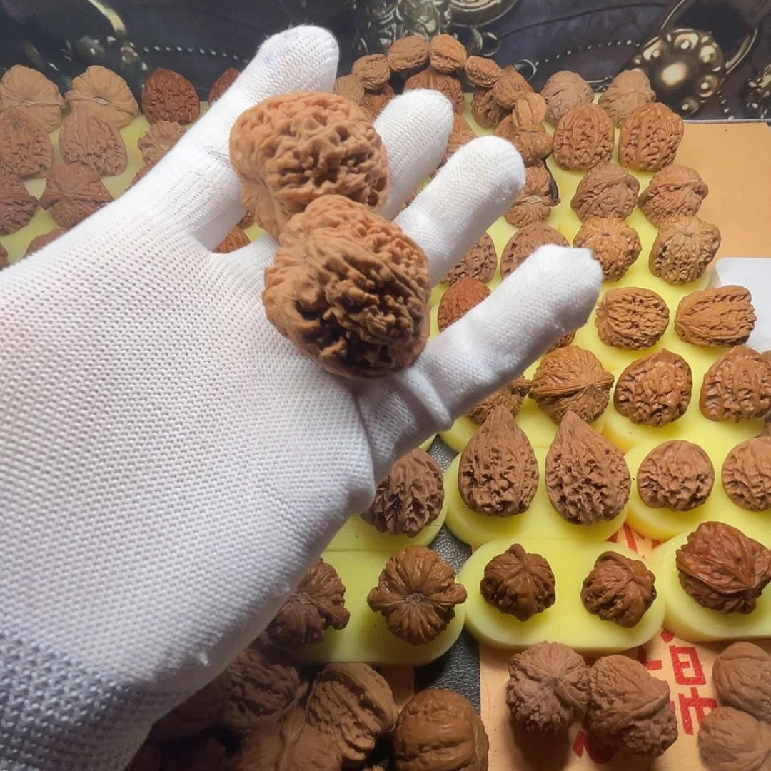 邂***逅吊坠文玩核桃官帽
