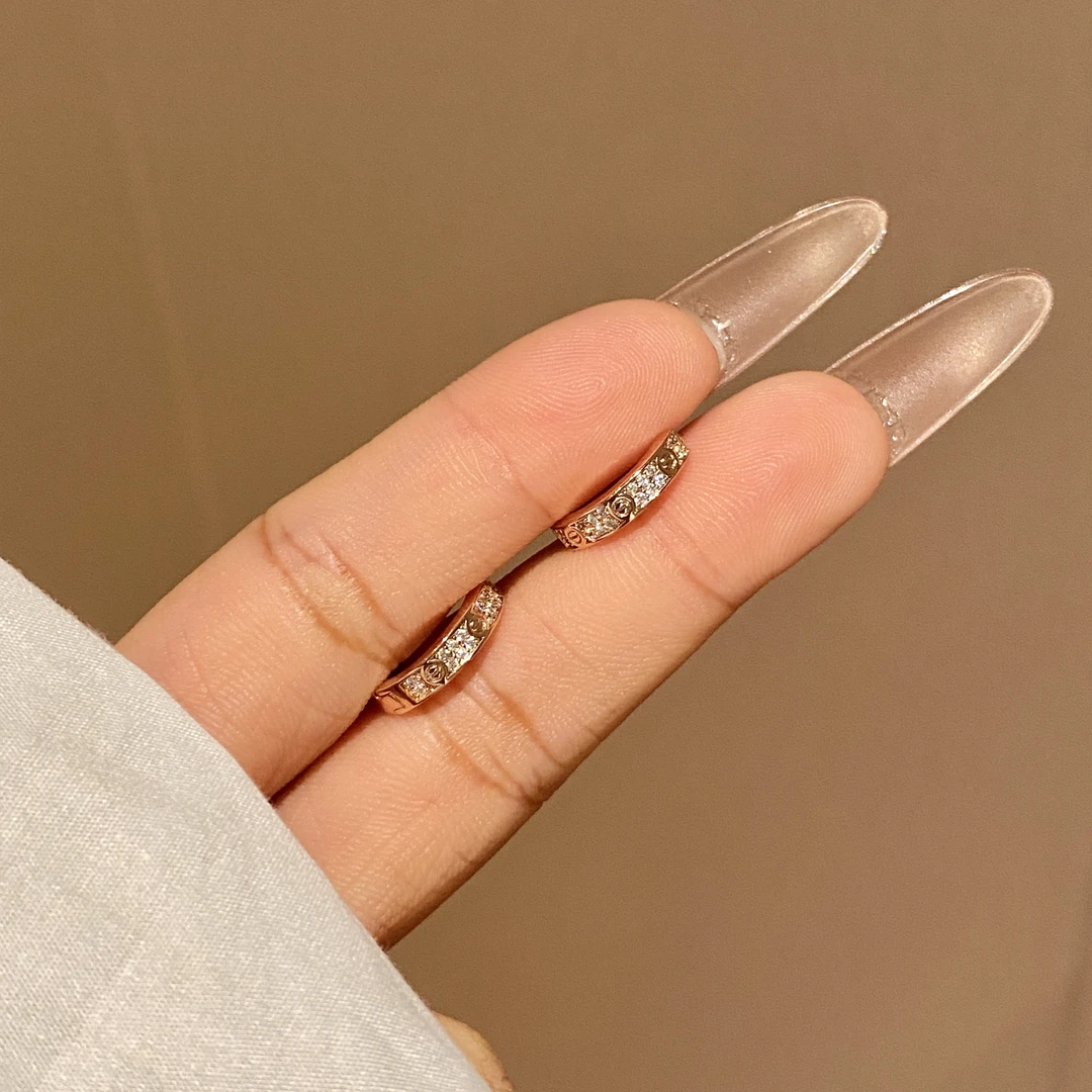 铜合金合成锆石耳饰 气质耳钉轻奢时尚百搭精致耳饰A1646
