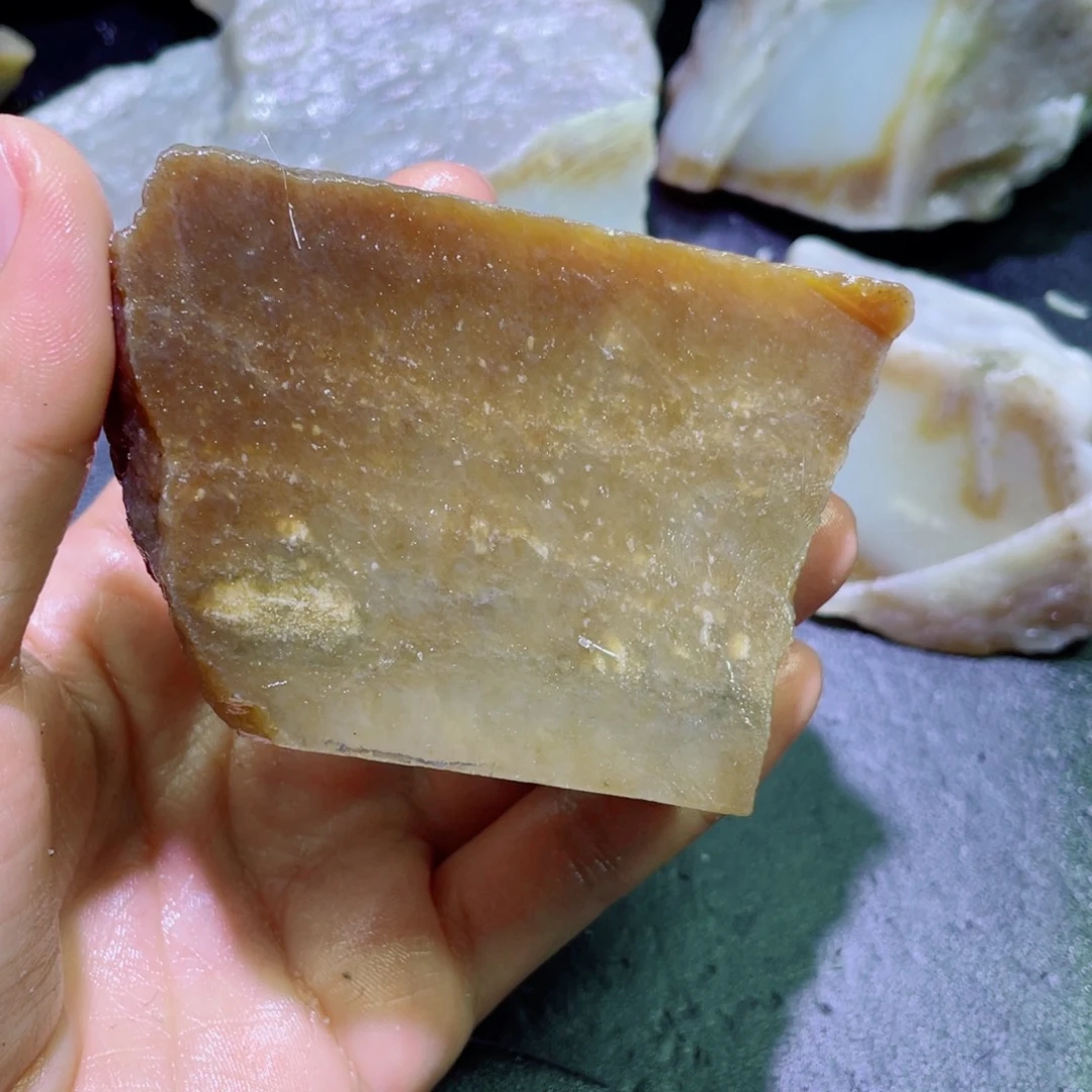 和田玉未镶嵌珠宝半成品