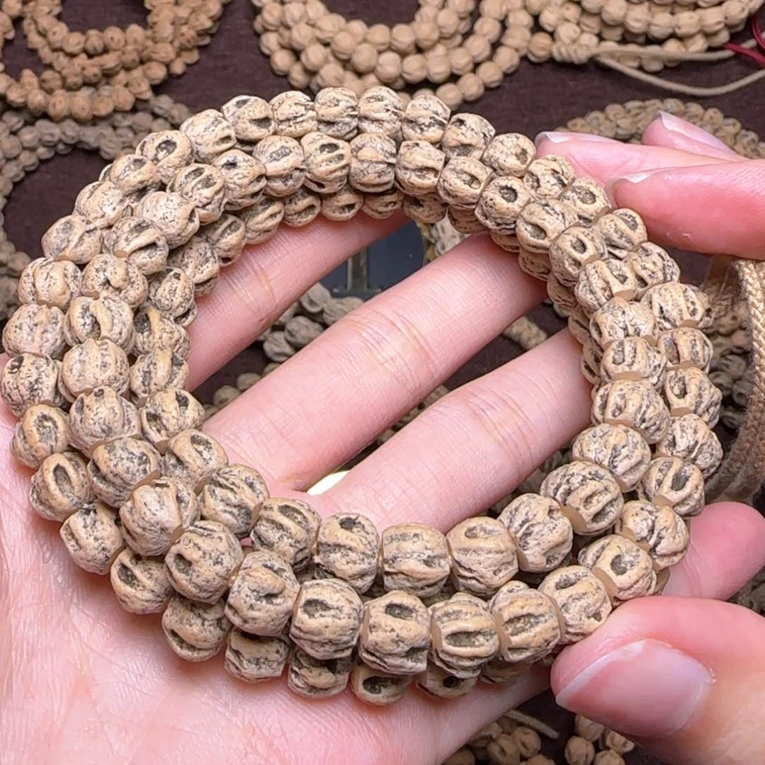 柏香籽/百香籽手串M***驰