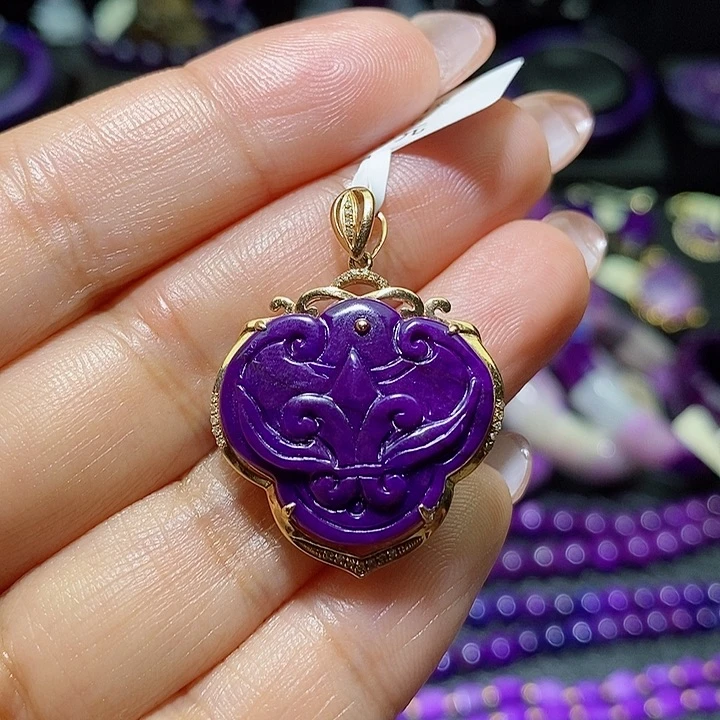 苏纪石（舒俱来）吊坠18K金镶嵌