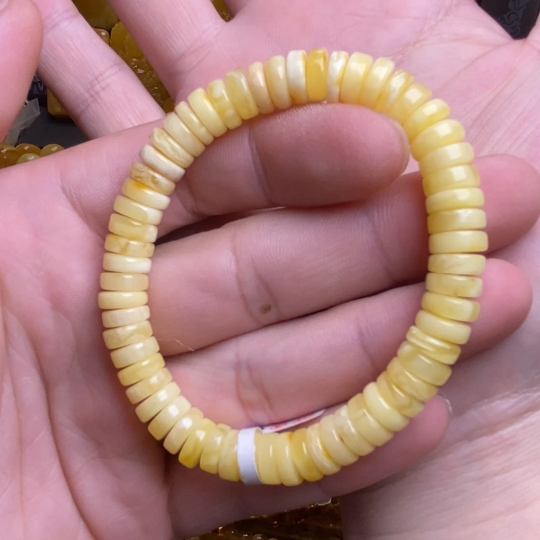 琥珀未镶嵌裸石蜜蜡