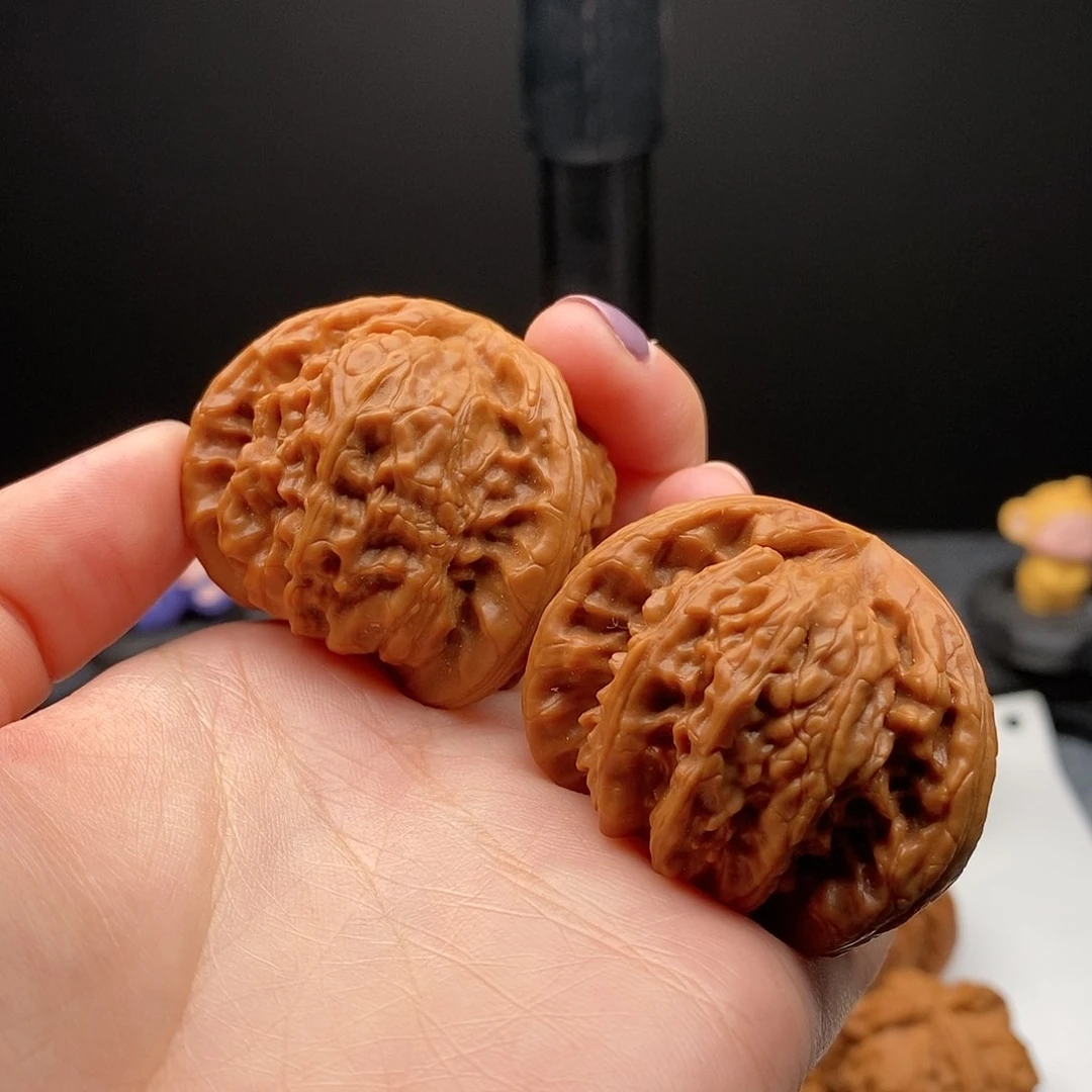 吊坠文玩核桃阿*℡白狮子111111111