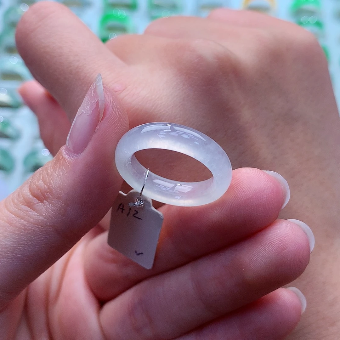 翡翠戒指未镶嵌13-14号