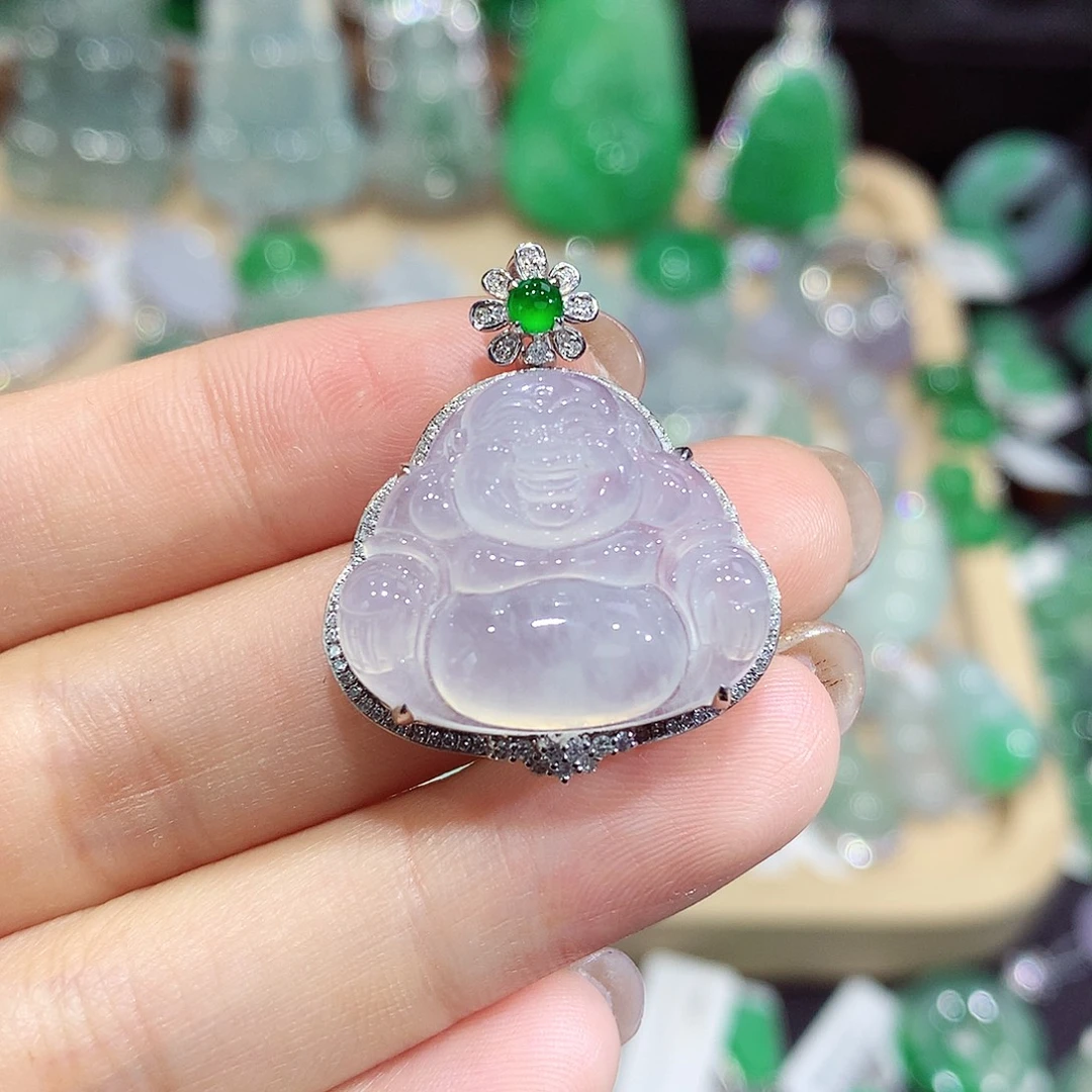 翡翠18K金镶嵌颈饰佛