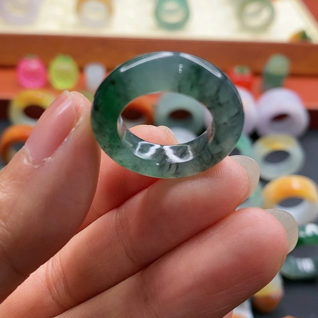 定制翡翠未镶嵌10-17圈口