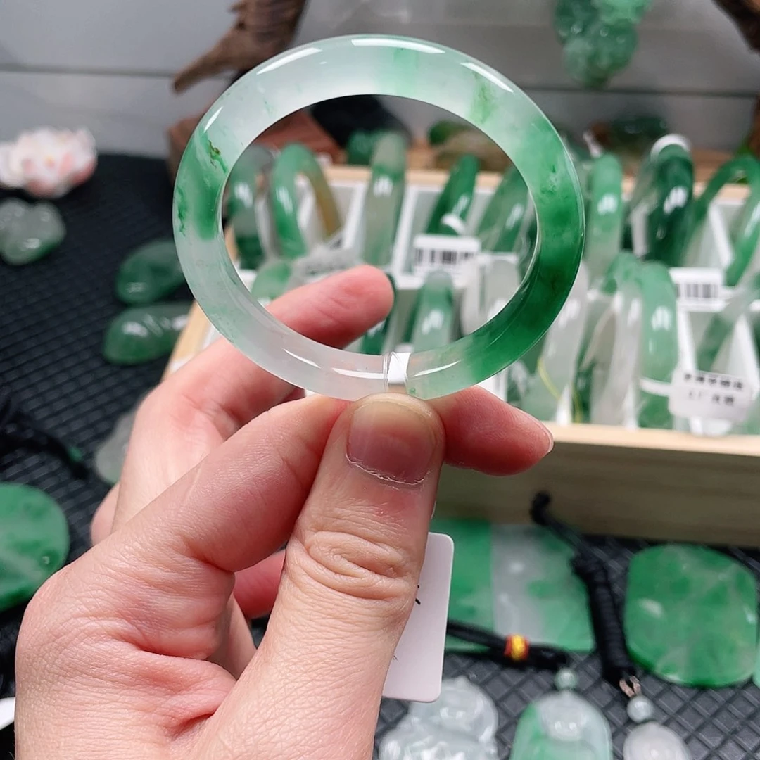 石英质玉手镯49未镶嵌