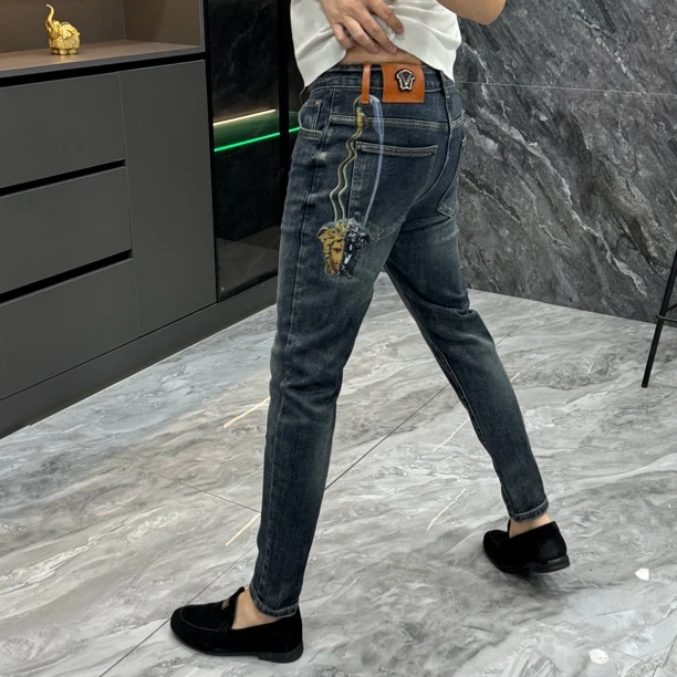 50092-男士时尚欧货修身小脚蓝色弹力印花牛仔裤