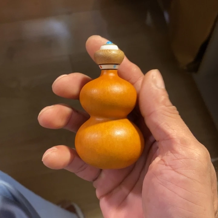 L***Y八宝葫芦，一葫一拍