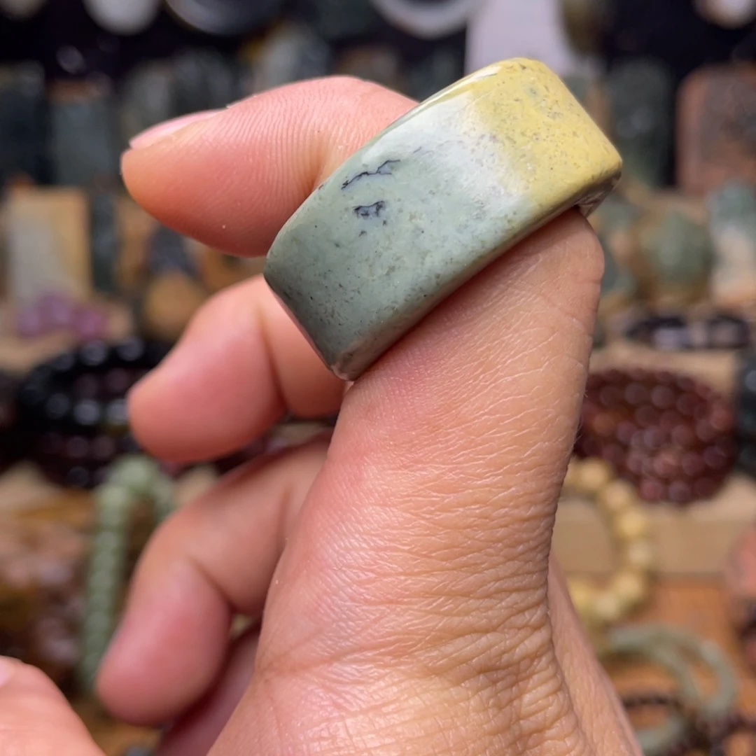 岫岩河磨玉（透闪石质玉）未镶嵌颈饰22.6