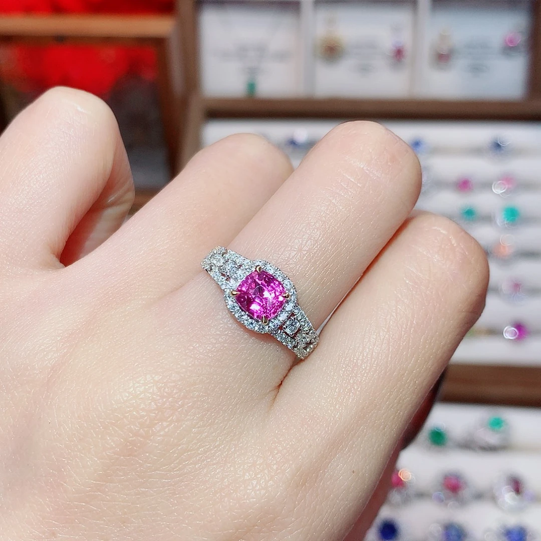 18K金镶嵌戒指彩色蓝宝石1.21ct/天然宝石/七天无理由