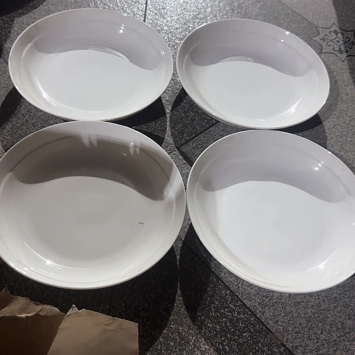 瓷片陶瓷盘子碗啥都有口径20高度4