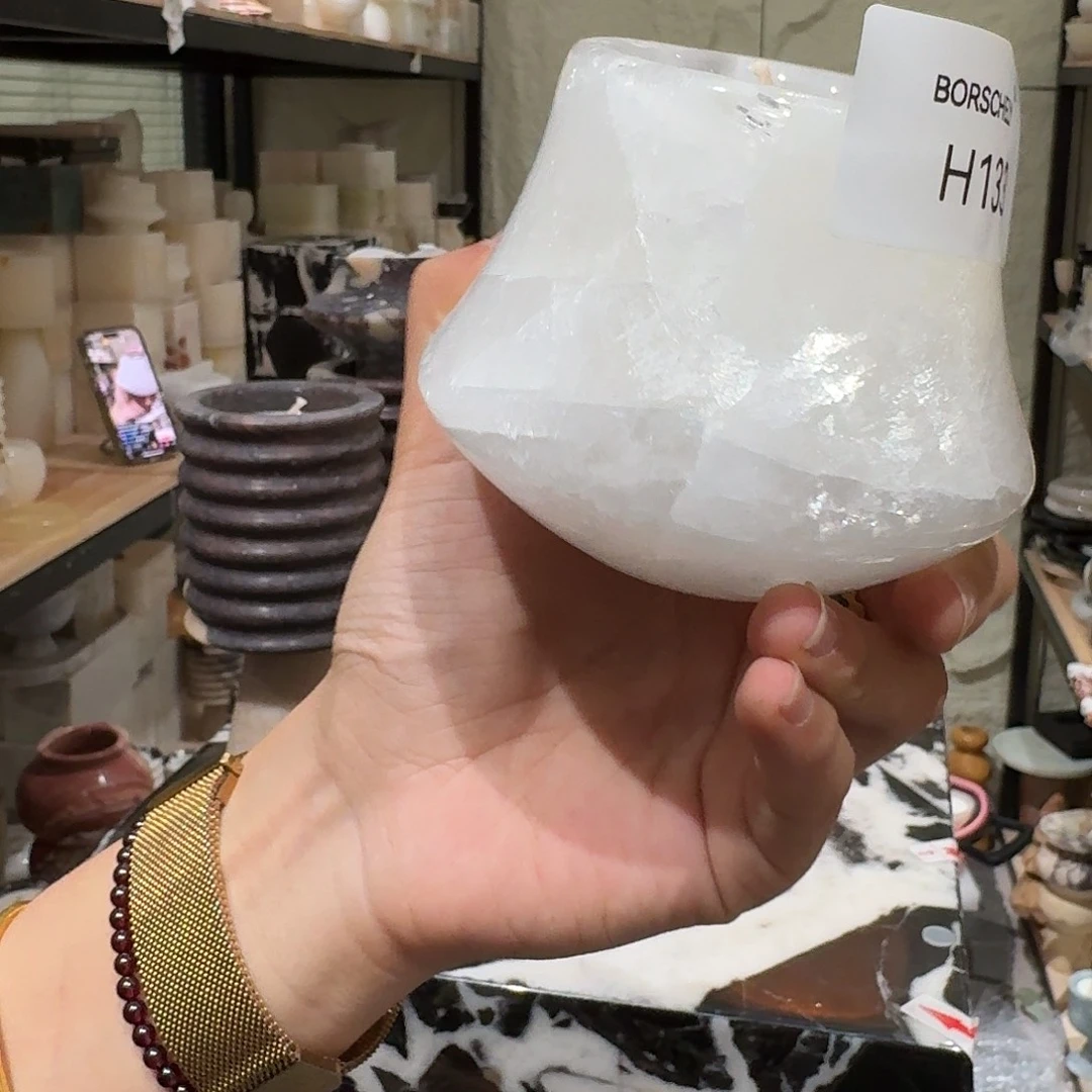 H133。    关机。