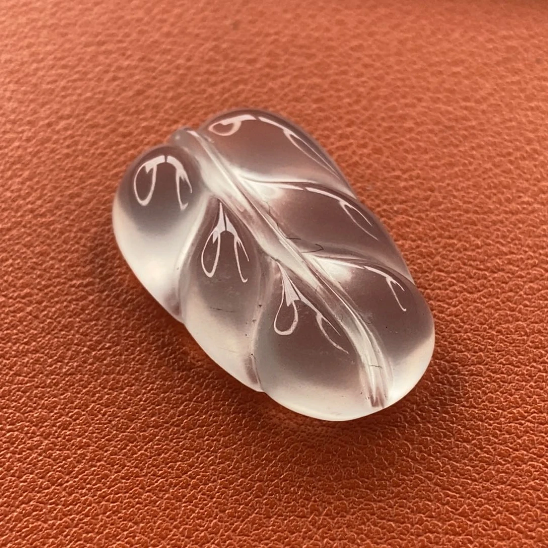 石英质玉颈饰未镶嵌