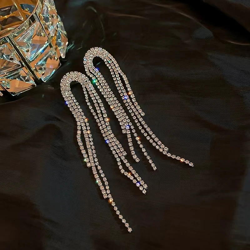 铜合金耳饰 【Q96】气质轻奢百搭简约简约优雅精致网红设计师耳环