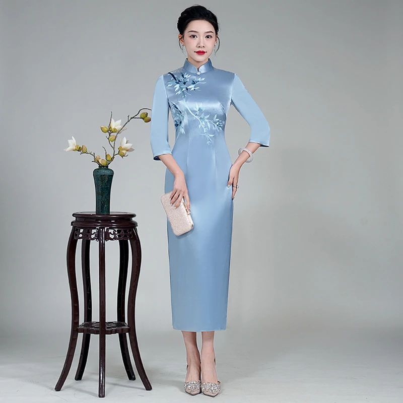 喜婆婆婚宴礼服妈妈装小个子刺绣旗袍高贵年轻平时可穿2024新款春