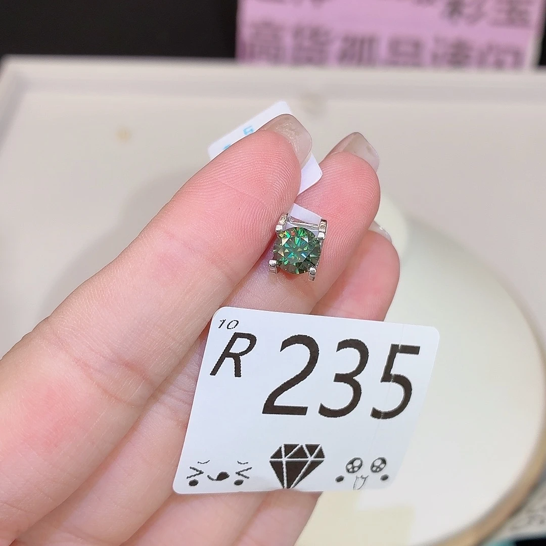 925银合成碳硅石r235