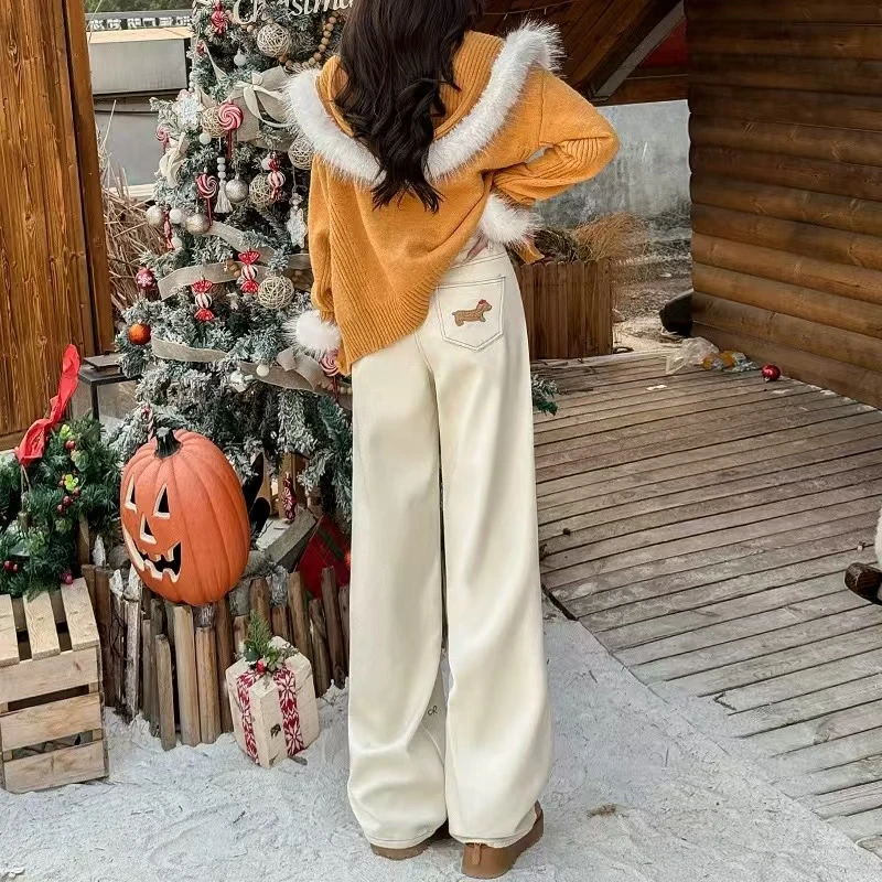 腊肠狗刺绣高腰加绒直筒牛仔裤女2024冬季小个子显瘦设计感阔腿裤