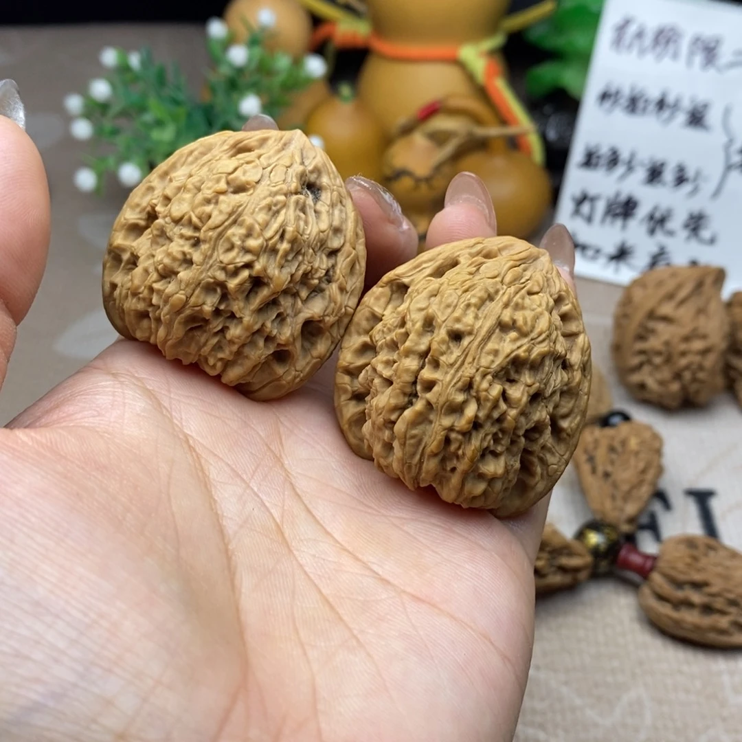 吊坠文玩核桃有黄有色差