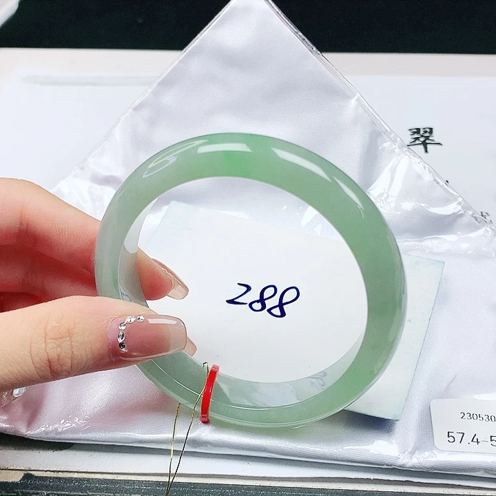 翡翠手镯未镶嵌缅甸天然a货手镯57+