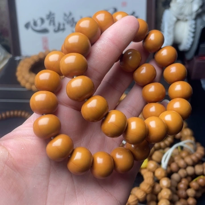 石***时猴头核桃吊坠猴头